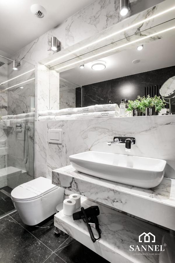 Apartament Prestige Z Dostepem Do Basenow,Strefy Saun,Jacuzzi - Pinea Apartments Pobierowo-Sannel Apartments For Rent Экстерьер фото