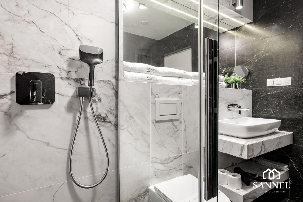 Apartament Prestige Z Dostepem Do Basenow,Strefy Saun,Jacuzzi - Pinea Apartments Pobierowo-Sannel Apartments For Rent Экстерьер фото
